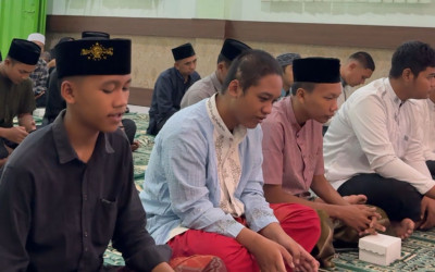 Malam Munajah Siswa dan Walimurid Kelas XII SMK Muhammadiyah 3 Gresik Menyambut Bulan Suci Ramadhan 1446 H